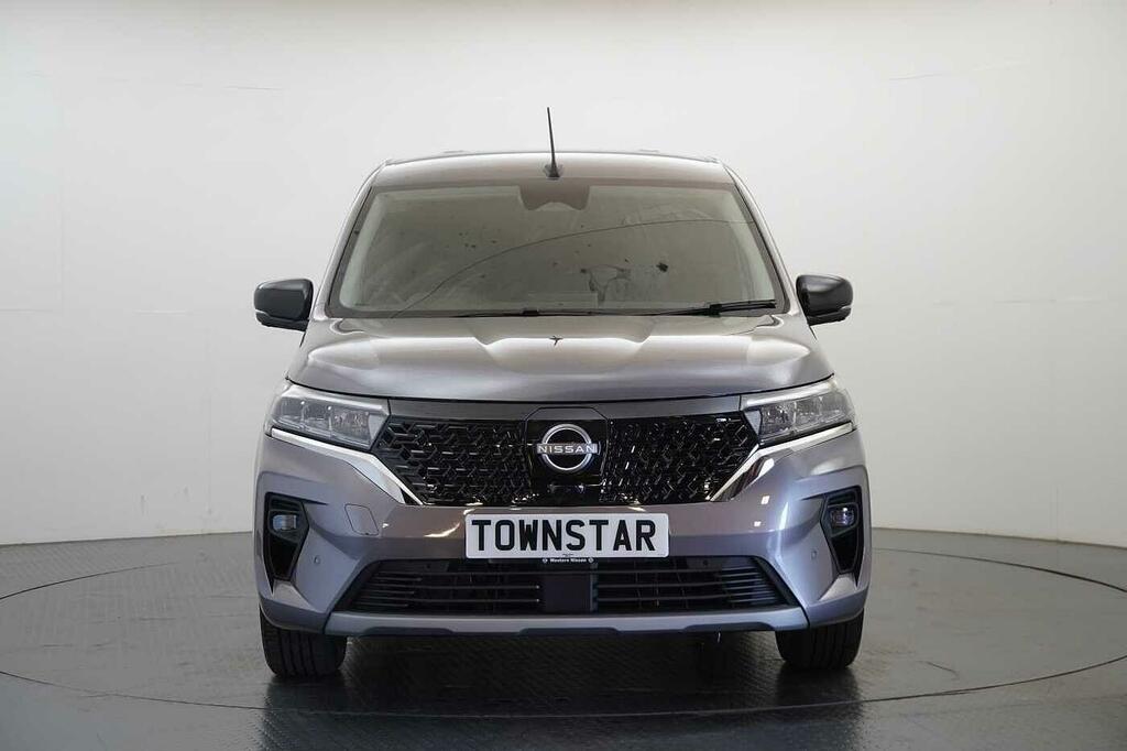 Nissan TOWNSTAR 45Kwh Tekna L1 Panel Van 22Kw Obc Grey #4