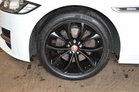 Jaguar XF 2.0I 250 R-sport Black #27