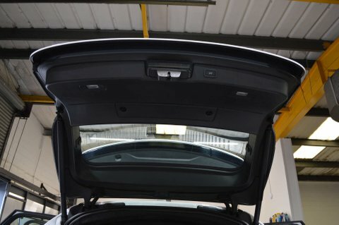 Jaguar XF 2.0I 250 R-sport Black #31