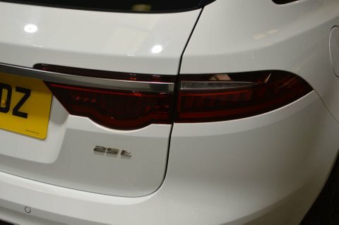 Jaguar XF 2.0I 250 R-sport Black #44