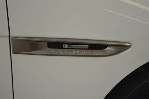 Jaguar XF 2.0I 250 R-sport Black #49