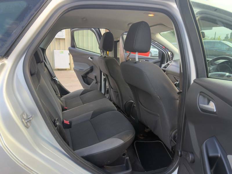 Ford Focus 1.0T Ecoboost Zetec Euro 5 Ss Black #17