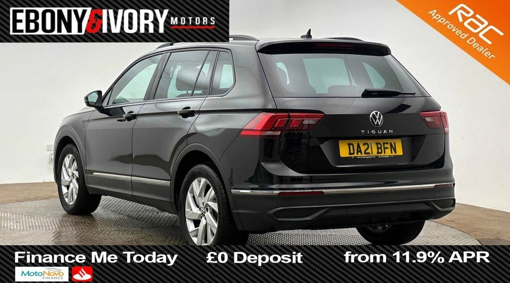 Volkswagen Tiguan 1.5L Life Black #2