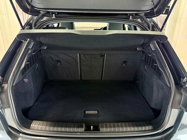 Audi A3 1.5 Tfsi 35 S Line Sportback S Tronic Black #24