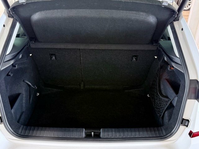 Skoda Kamiq 1L Se White #24