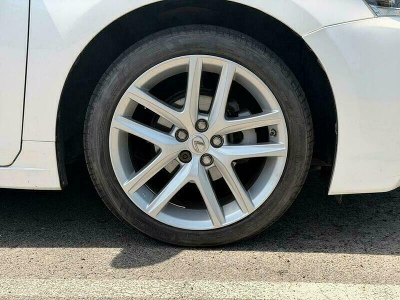 Lexus CT 1.8 200H Advance Plus Cvt Euro 6 Ss Silver #50