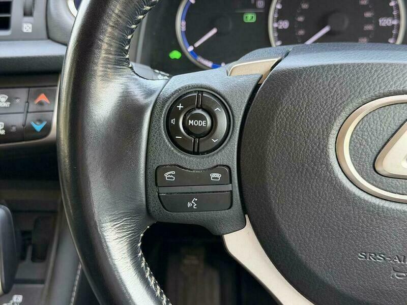 Lexus CT 1.8 200H Advance Plus Cvt Euro 6 Ss Silver #39