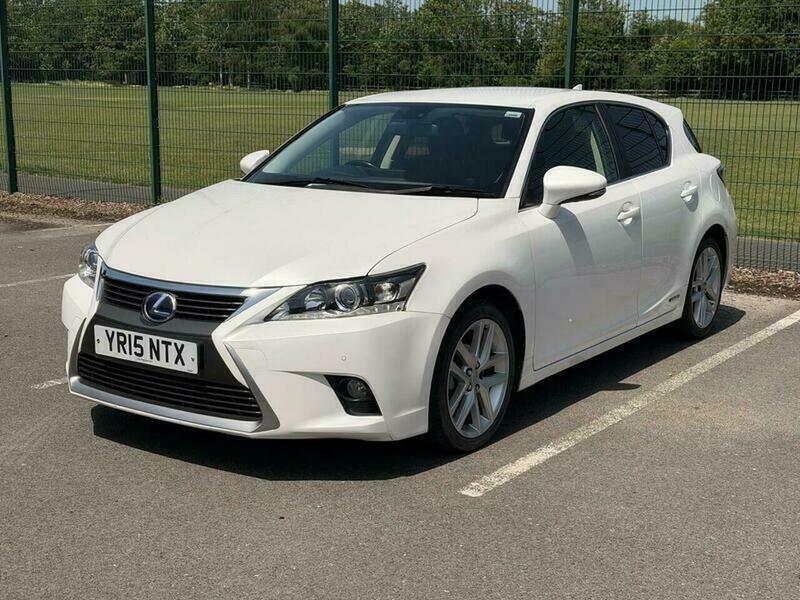 Lexus CT 200H Advance Cvt Euro White #3