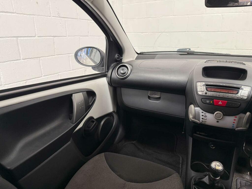 Toyota Aygo 1.0 Vvt-i Fire Multimode Euro 5 Ac White #40