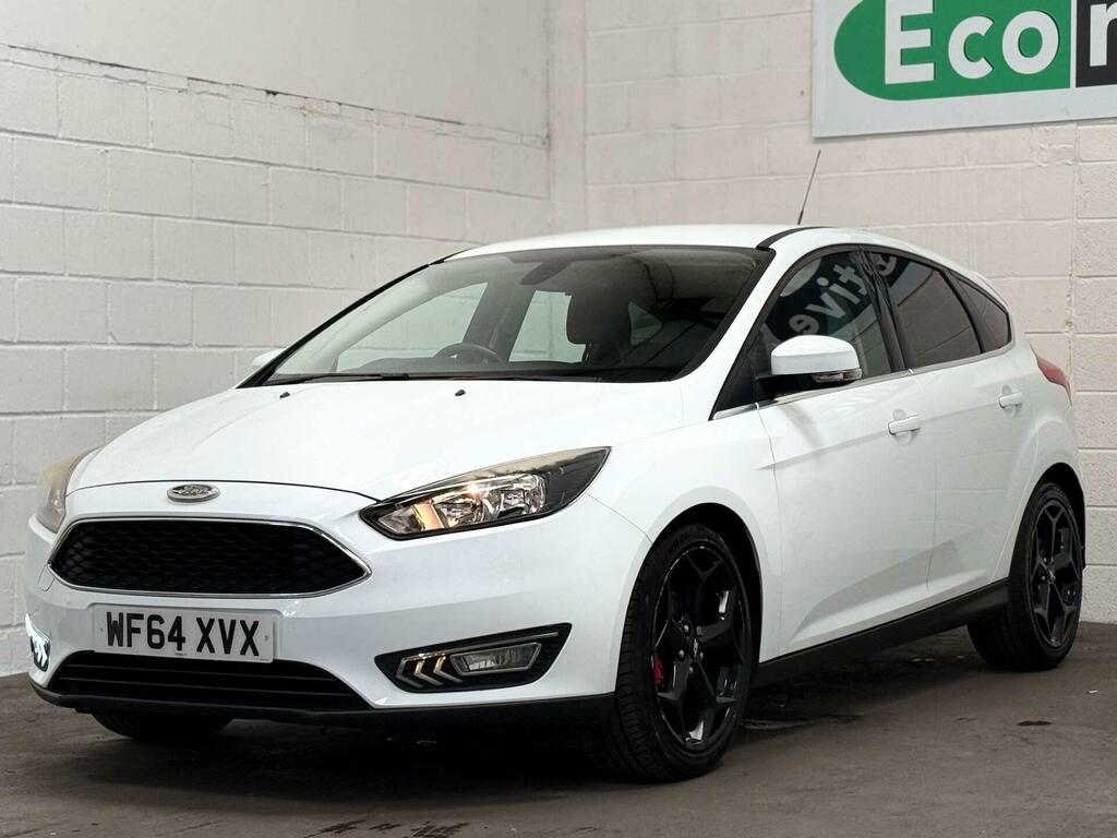 Ford Focus Zetec White #4