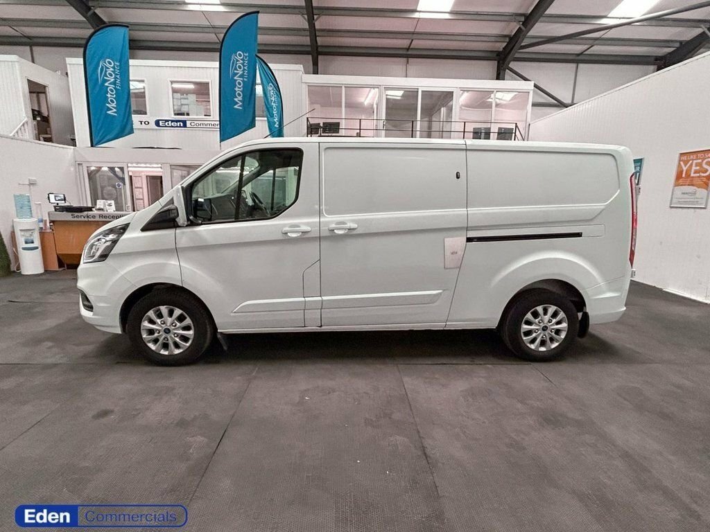 Ford Transit Custom 2L Limited White #3