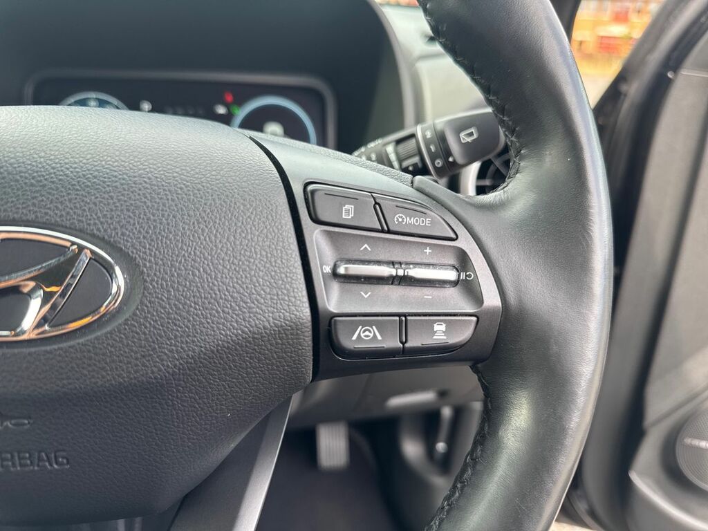 Hyundai Kona H-gdi Premium Black #17