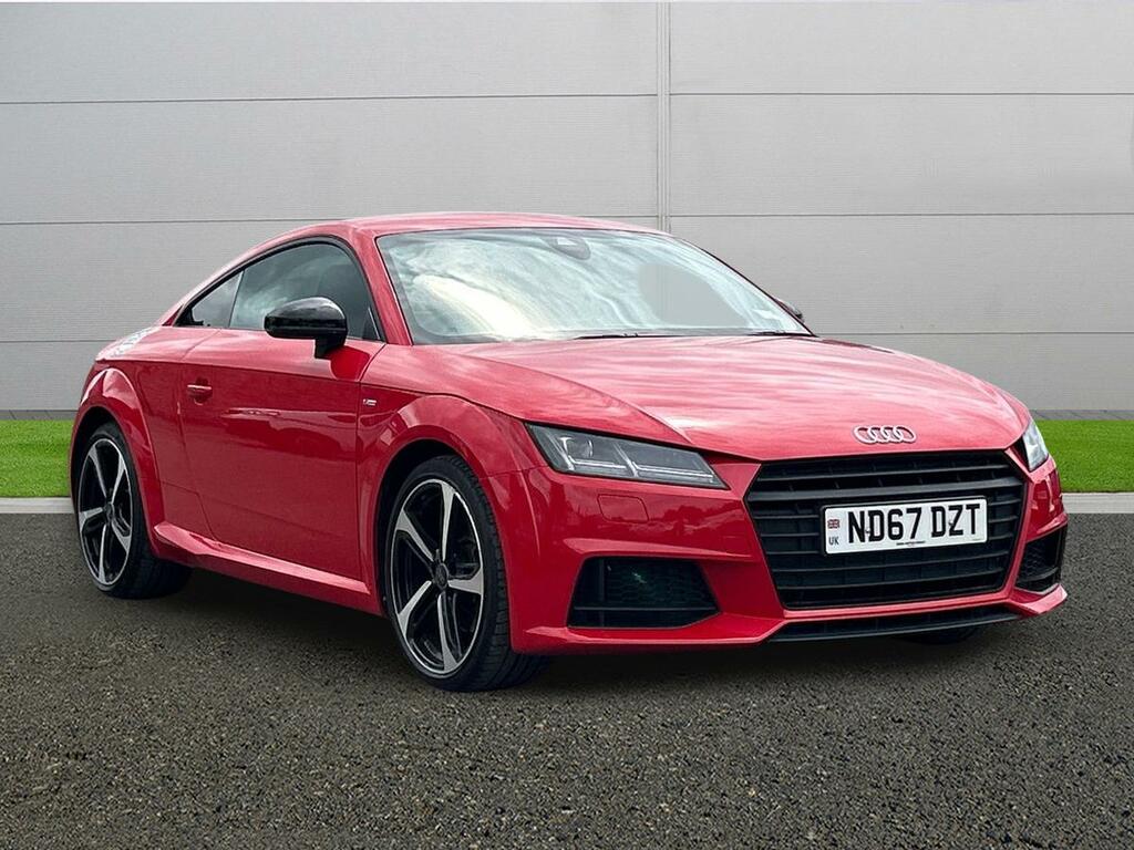 Audi TT Black Edition Red