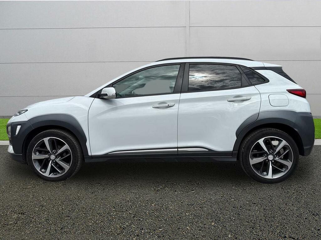 Hyundai Kona Premium Se White #4