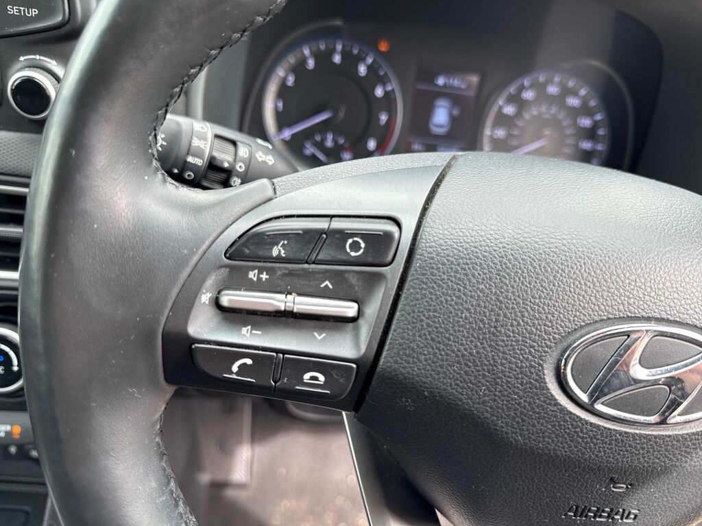 Hyundai Kona Kona Premium Black #16