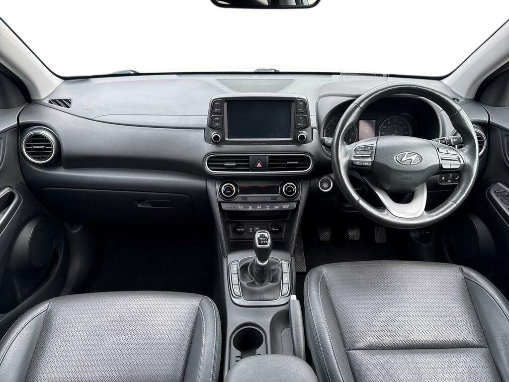 Hyundai Kona Kona Premium Black #13