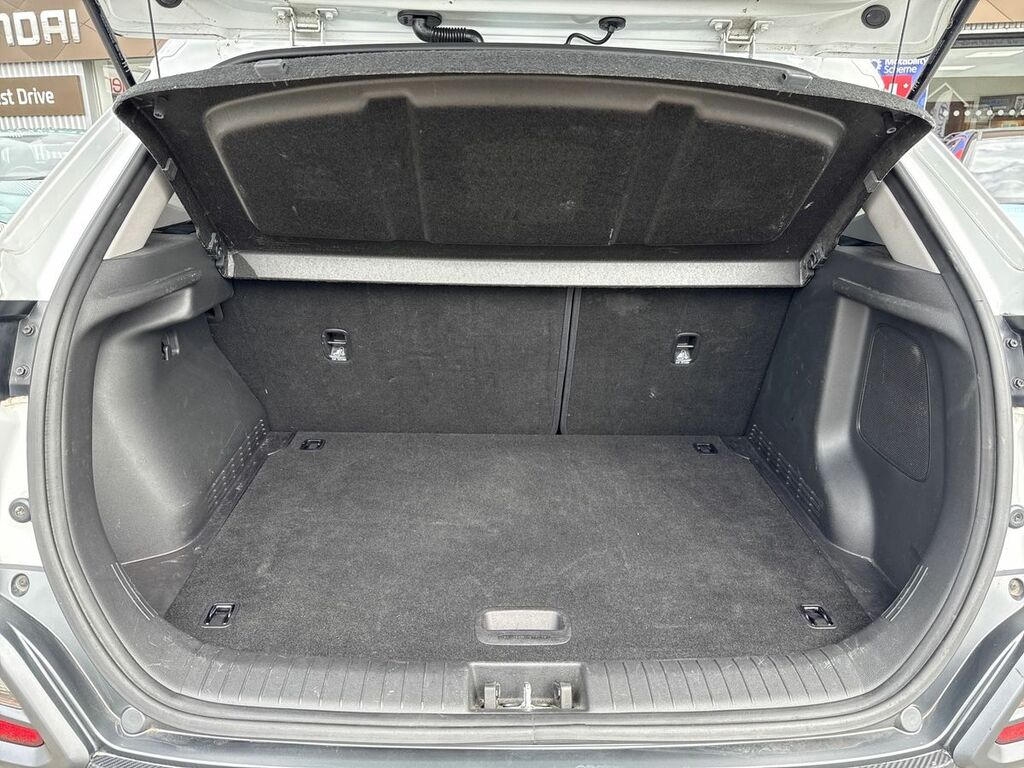 Hyundai Kona Kona Premium Black #12