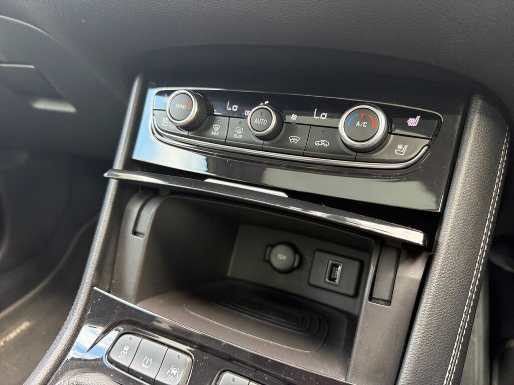 Vauxhall Grandland X 1.2 Turbo Se Blue #18