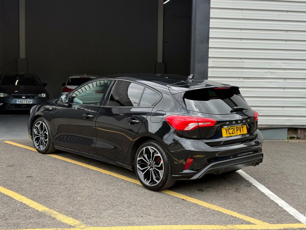 Ford Focus St-line X Black #6