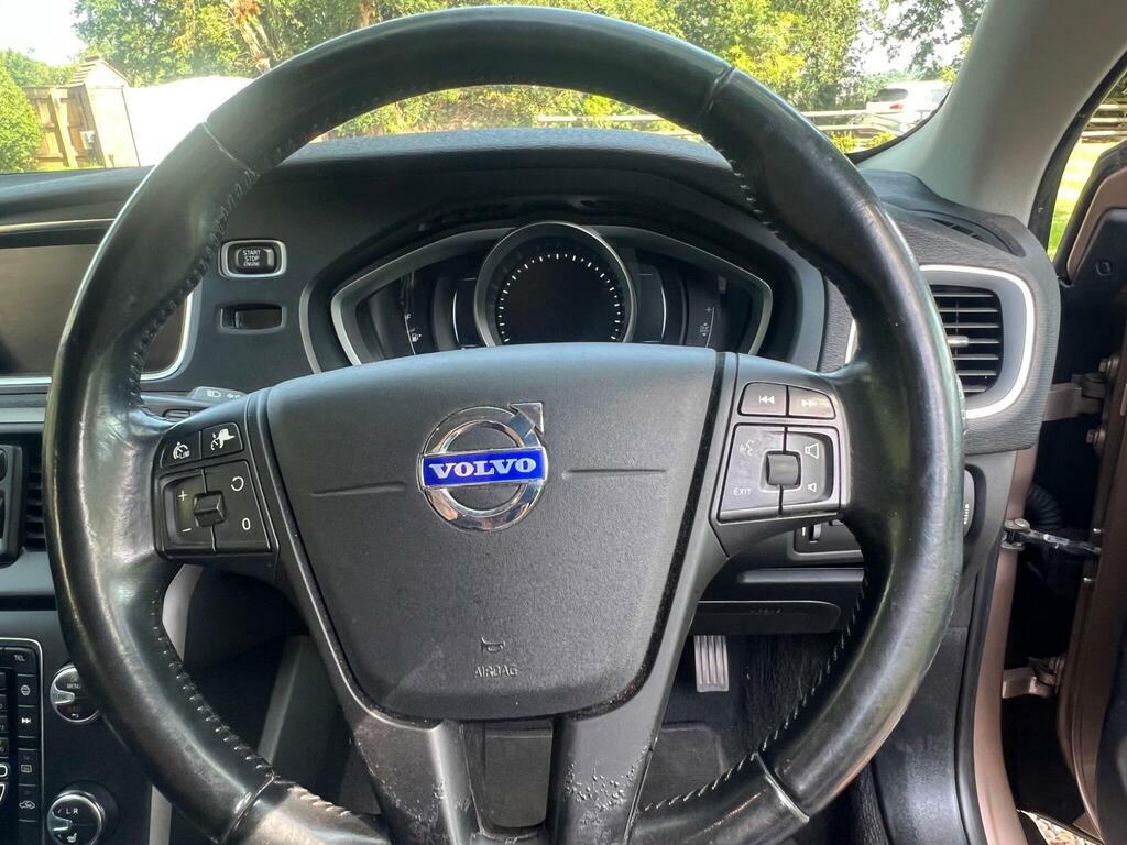 Volvo V40 1.6 T2 R-design Euro 5 Ss Red #23