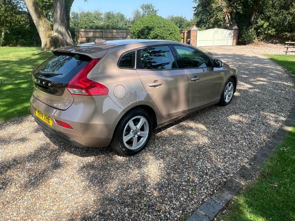 Volvo V40 1.6 D2 Es Nav Euro 5 S S Brown #6