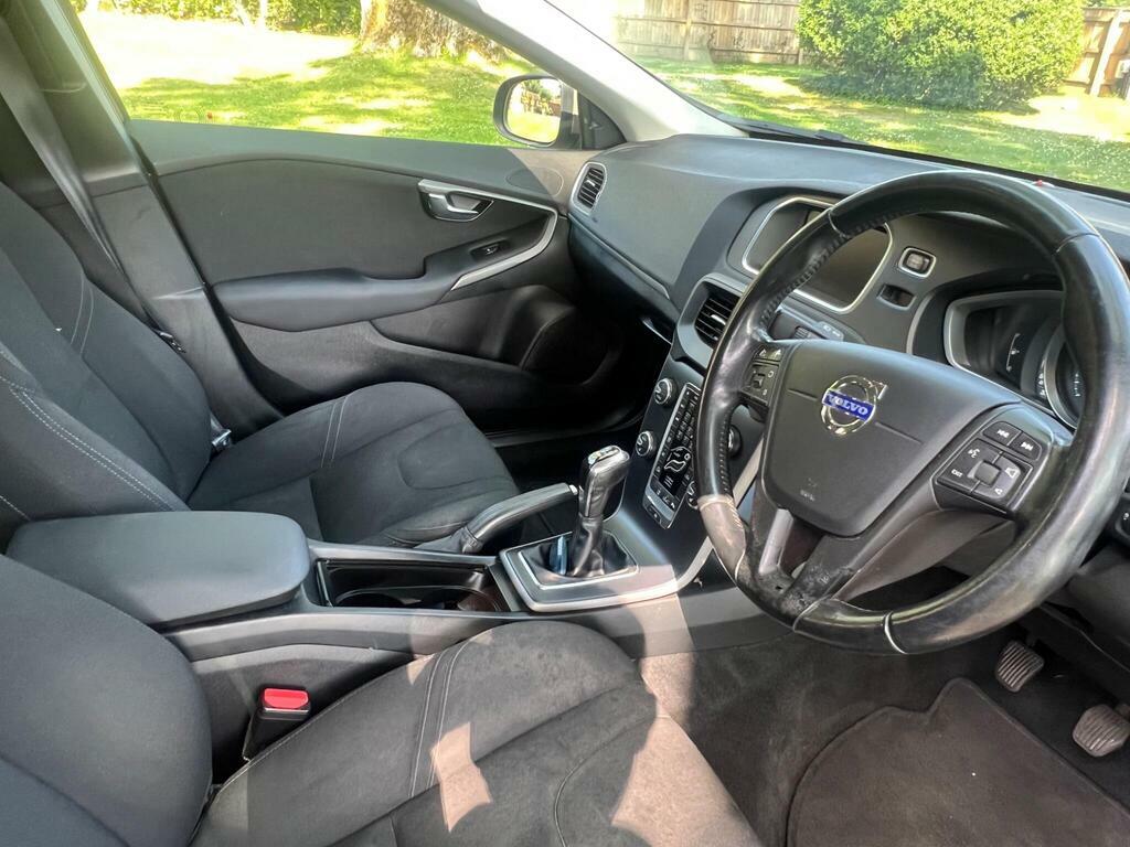Volvo V40 1.6 T2 R-design Euro 5 Ss Red #10
