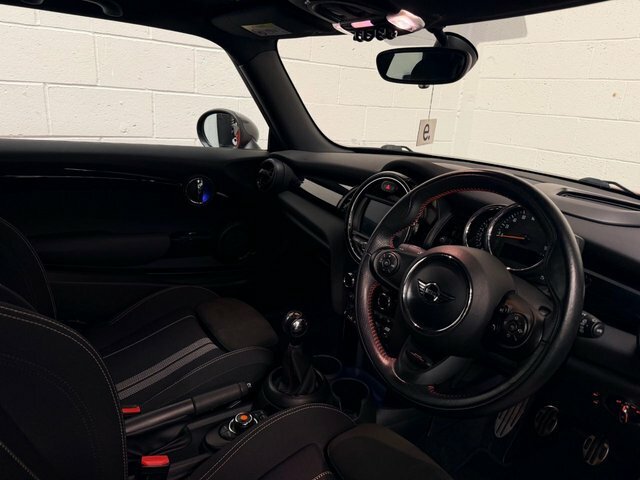 Mini Hatch 2.0 Cooper S Hatchback Euro 6 S Orange #3