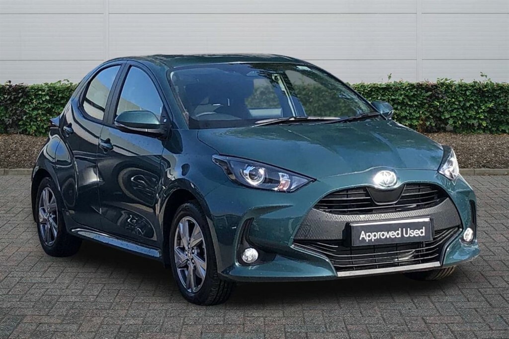 Toyota Yaris 1.5 Vvt-h Icon Hatchback Hybrid E-cvt E Green