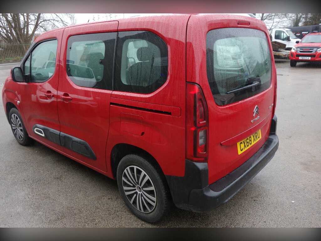Citroen Berlingo 1.5 Bluehdi Feel M Mpv Eat Euro 6 Ss Red #4