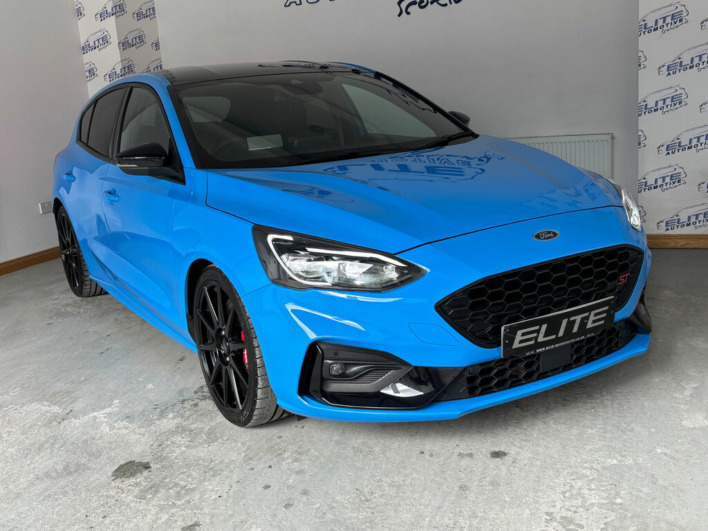 Ford Focus Focus Hatchback Blue #6