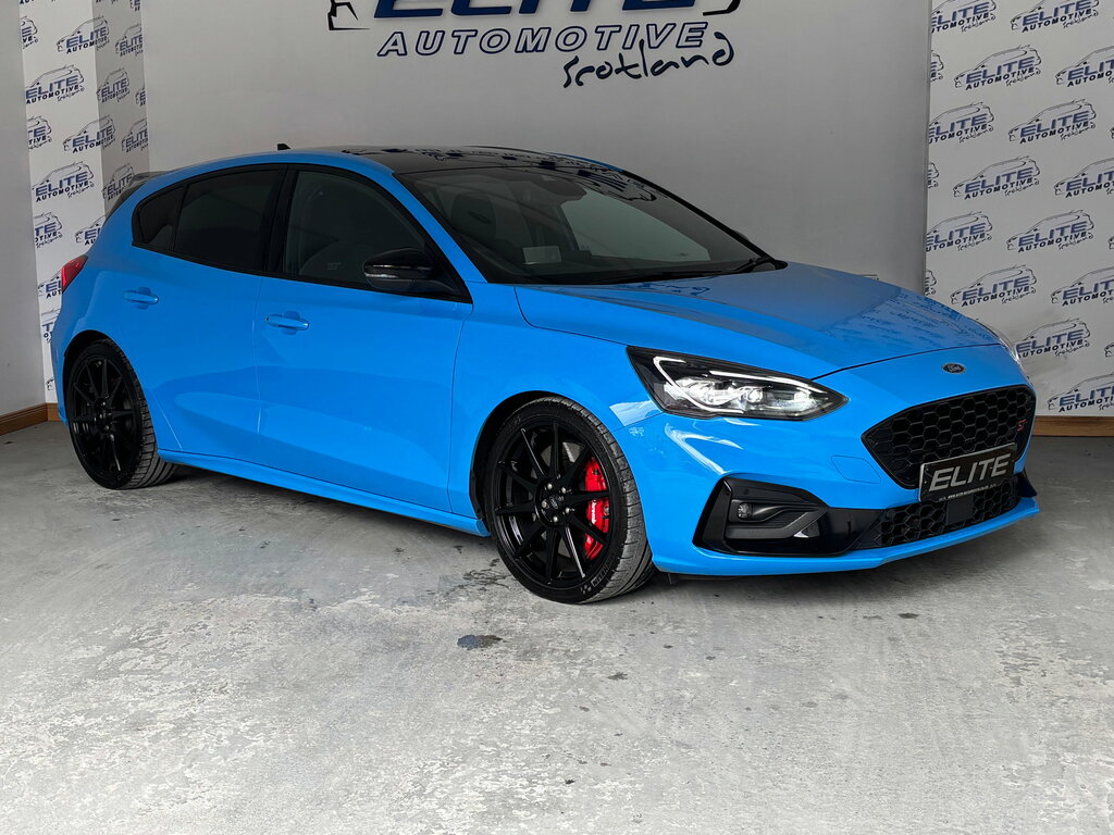 Ford Focus Focus Hatchback Blue #3