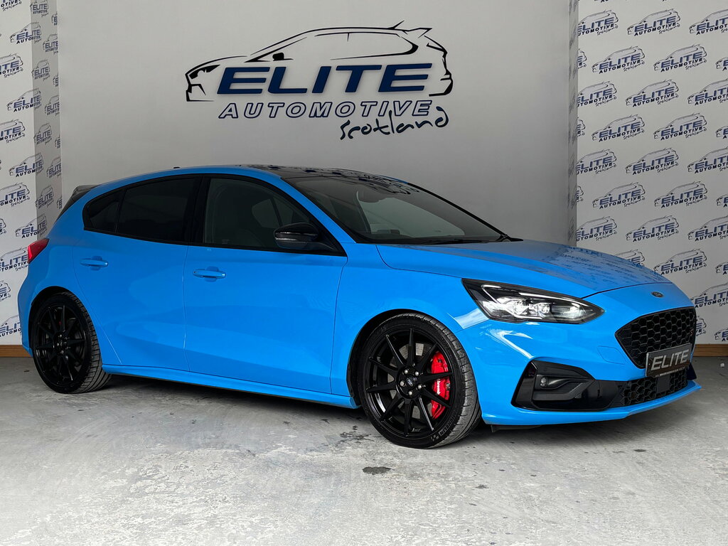 Ford Focus Focus Hatchback Blue