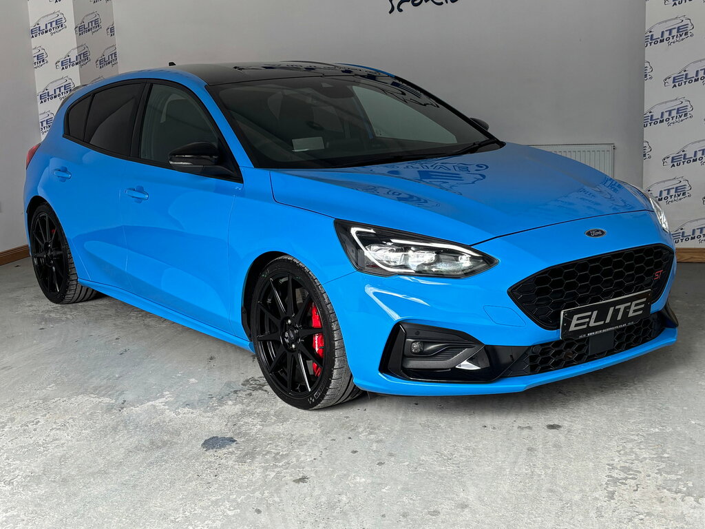 Ford Focus Focus Hatchback Blue #4