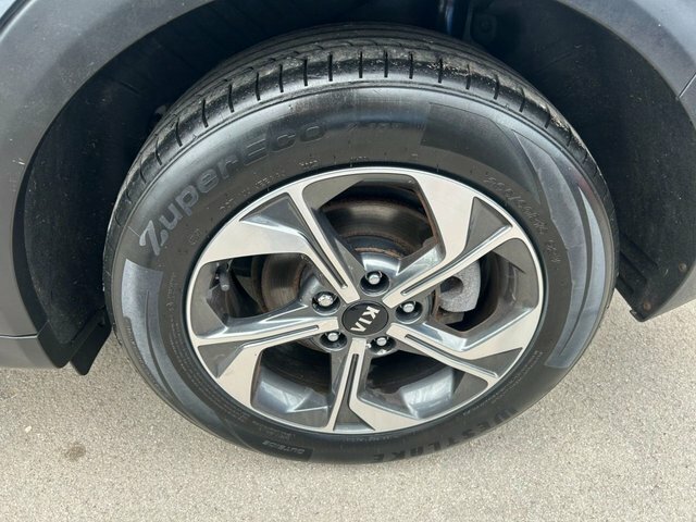 Kia Xceed 4 1.5 T-gdi Suv 158 Bhp Black #24