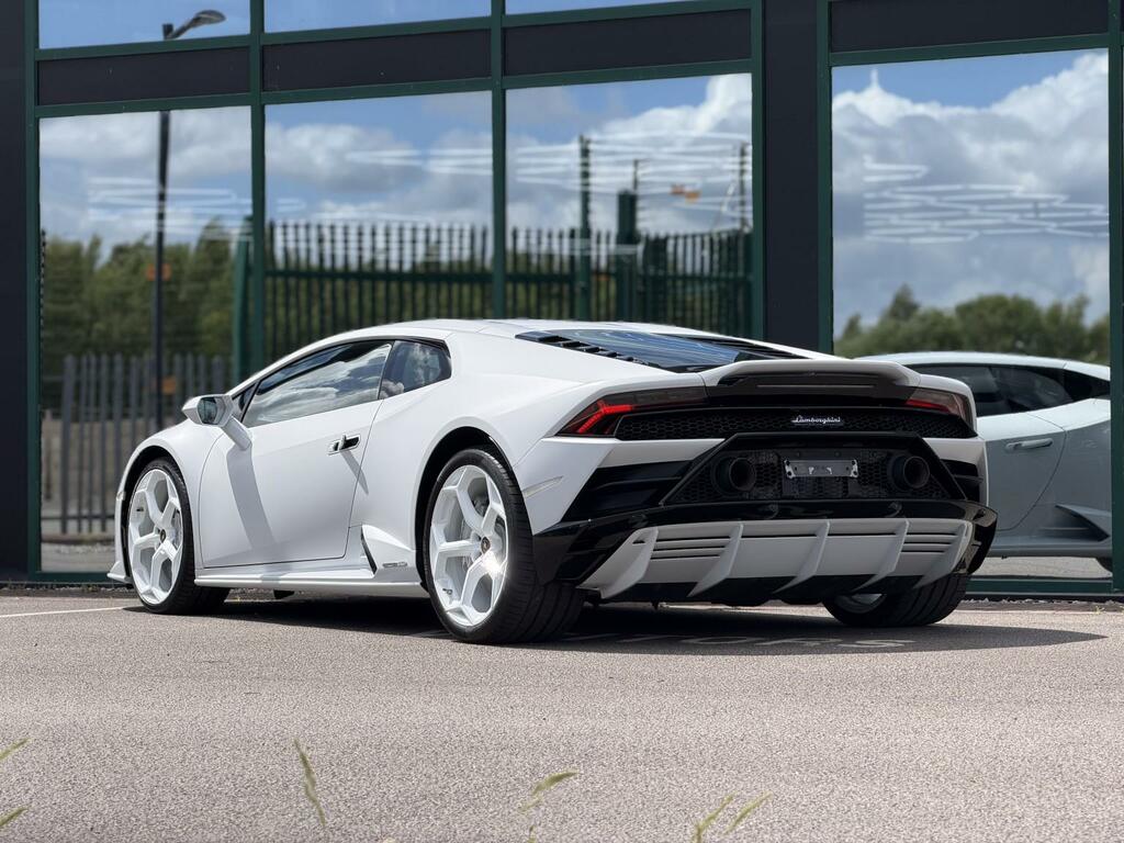 Lamborghini Huracan 5.2 V10 Lp 640-4 Evo White #2