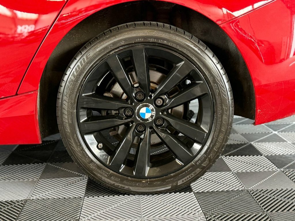 BMW 1 Series 2L Sport Red #3