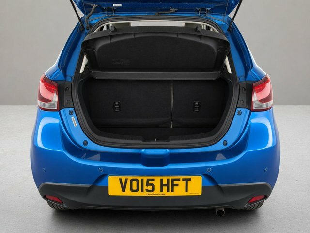 Mazda 2 1.5 Sports Launch Edition Red Low Tax Satna Red #7