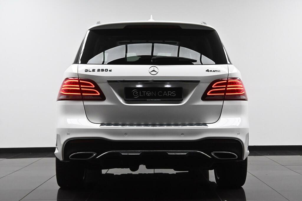 Mercedes-Benz GLE Class Amg Line White #4