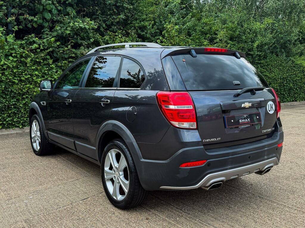 Chevrolet Captiva 2.2 Captiva Ltz Black #26