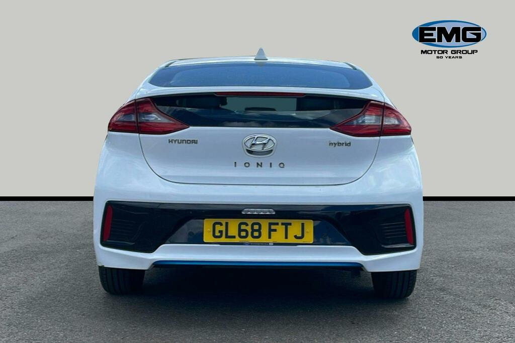 Hyundai Ioniq 1.6 H Gdi Gpf Premium Se Hatchback Hybr White #5