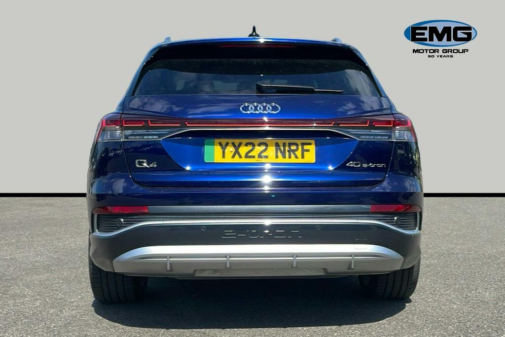 Audi Q4 E Tron 40 S Line Suv 82Kwh YX22NRF Blue #5