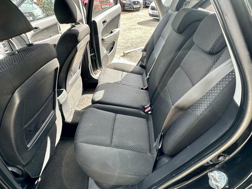 Hyundai I30 1.4 Classic Euro 5 Red #14