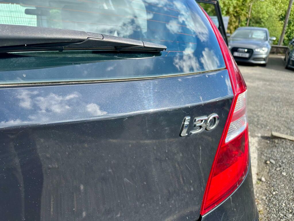 Hyundai I30 1.4 Classic Euro 5 Red #25
