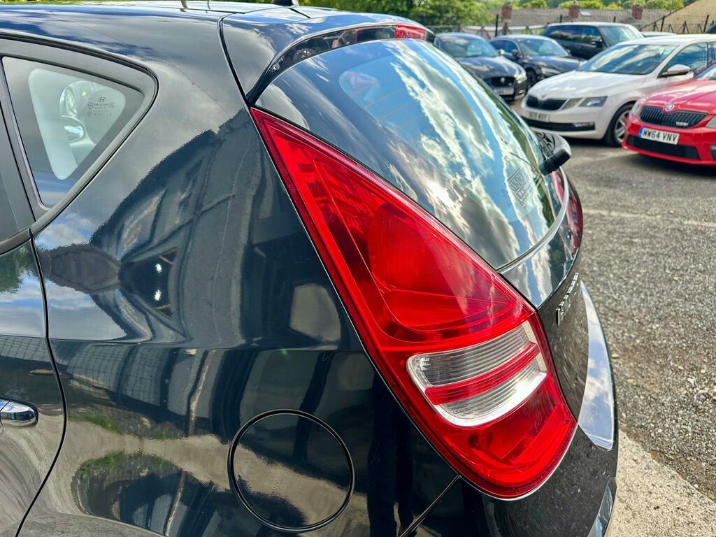 Hyundai I30 1.4 Classic Euro 5 Red #23