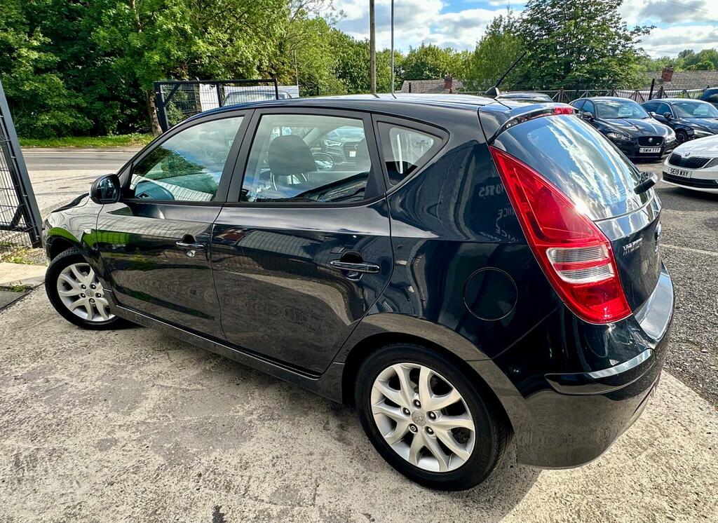 Hyundai I30 1.4 Classic Euro 5 Red #7