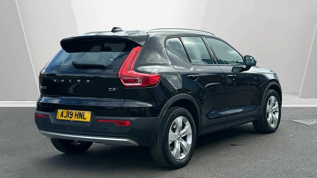 Volvo XC40 D3 Awd Momentum AJ19HNL Black #2