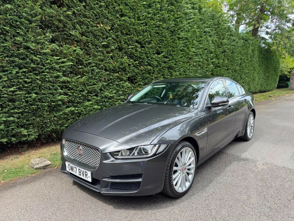 Jaguar XE 2.0D Portfolio Awd Euro 6 Ss Grey