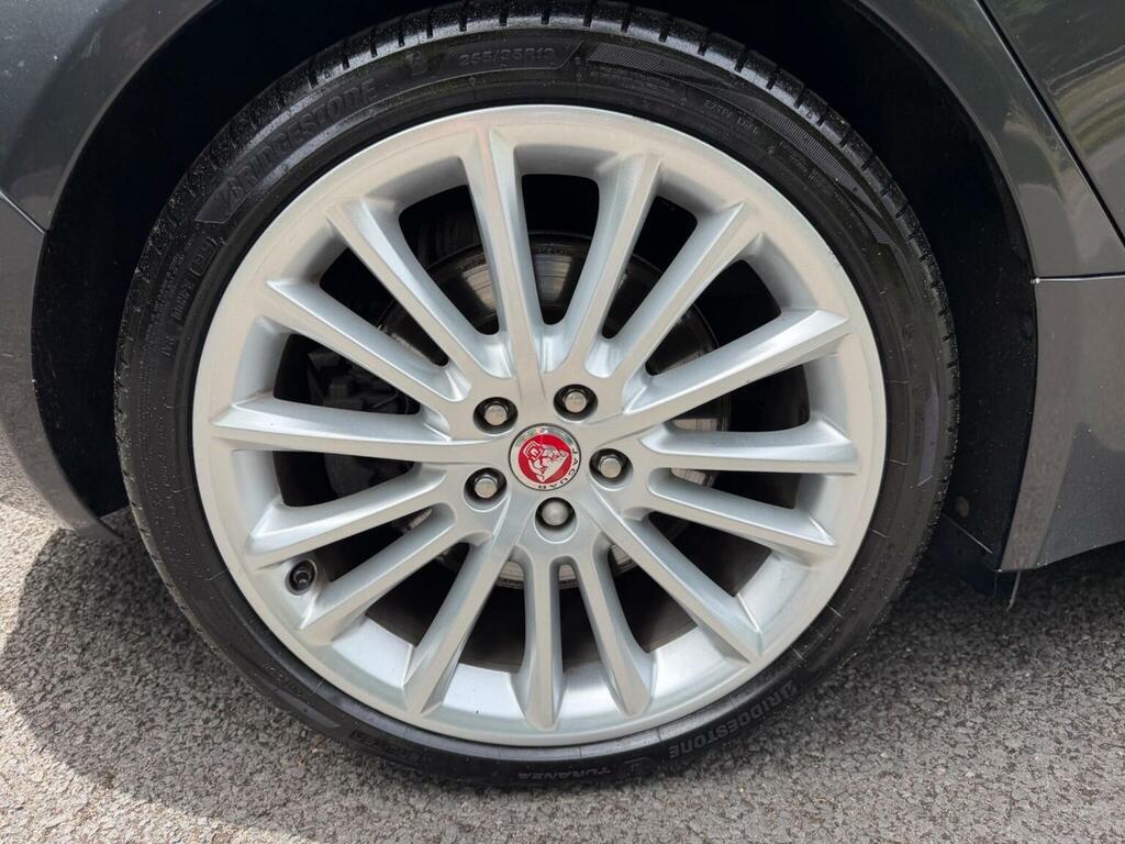 Jaguar XE 2.0D R-sport Euro 6 S S #19