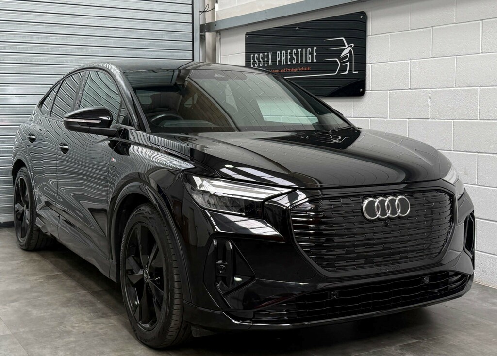 Audi Q4 E Tron Suv 