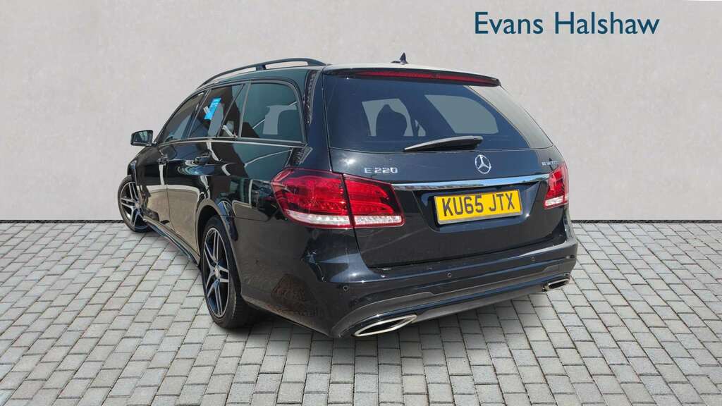Mercedes-Benz E Class E220 Bluetec Amg Night Ed Premium 7G-tronic 20 KU65JTX Black #2